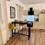 Stylish Close To Wiener Neustadt *
